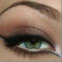 A Step-by-Step Guide to Perfectly Defined Brows