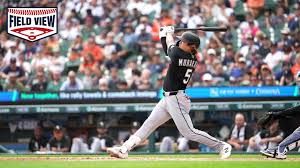 Field View: Murakami's two-run home run