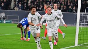 Gladbach beat Karlsruhe 2-0 to reach next DFB-Pokal round