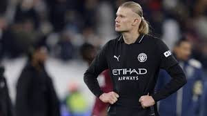 Erling Haaland: Man City striker playing 'most difficult position on the planet'