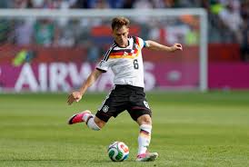 Report: Bayern Munich happy with current midfield