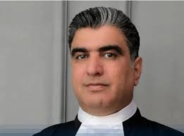 فیلم| تصاویر آخرین دقایق زندگی وکیل مشهدی مرحوم «خسرو علیکردی»+ توضیحات معاون دادستان مشهد