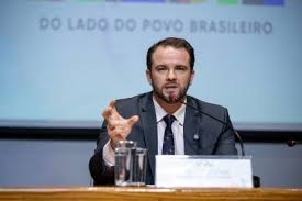 Governo bloqueia 27 plataformas de ‘mercado preditivo’ e endurece regulação de apostas no Brasil