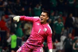 Raúl Rangel, el heredero de Ochoa: fue panadero y ahora defenderá el arco de México en el Mundial 2026