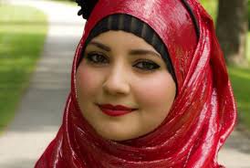 Dina Zayed has found creative ways to standout fashion-wise while honouring her religious beliefs. Toronto Stat 2014/08/18 - red_hijab.jpg.size.xxlarge.promo