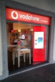 Risultati immagini per vodafone negozio piazza statuto