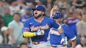 Wilyer Abreu's Heroics in the World Baseball Classic