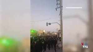 حضور گسترده معترضان آبدانان دراستان ایلام در دهمین روز از اعتراضات ضد حکومتی