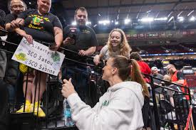 This former Oregon Ducks star ready to make her WNBA season debut Sunday