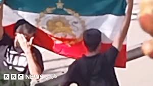 پرچم شیر و خورشید در دانشگاه شریف