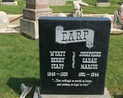 Image of Wyatt Earp's grave