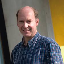 Matthew Frost has been Chief Executive of Tearfund since October 2005. Previously he worked for DFES and McKinsey, where he specialised in strategy and ... - matthew_image
