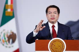 Aprueba SEP restringir celulares y pantallas en escuelas de educación básica