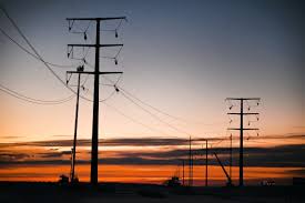 More than 32,000 without power in Colorado amid high winds