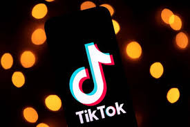 TikTok Users Flag Feed Glitch as Previously Viewed Content Resurfaces