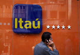 Itaú (ITUB4) tem lucro recorrente de R$ 12,4 bilhões no 2T26, alta anual de 7,8%