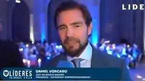 Relógio de até R$ 1 milhão: PF registra presente de Vorcaro a Nelson Tanure; veja imagem