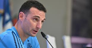 22 frases de Scaloni: la presencia de Messi en el Mundial, los rivales de la Selección “que no son potencia” y la decisión que tomó con la lista