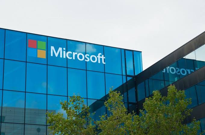 Bitcoin holds near $64,000 as Microsoft’s AI success boosts stock markets; S&amp;P 500 and Nasdaq futures rise