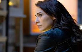 Quem Ama Cuida: Adriana negocia com Ulisses e vira sócia de Pilar