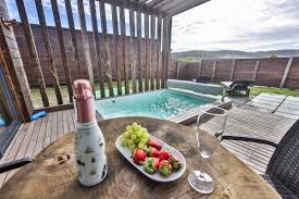 Weekend Getaways and Events in Spain: Galicia Cabins and Ibiza Race News