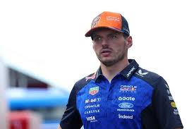 Verstappen revela que esteve perto de deixar a F1