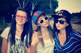 Résultat de recherche d'images pour "swag style fashion facebook"