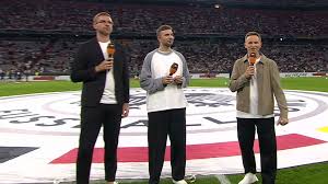 Kramer hat gar keinen Vertrag mehr beim ZDF – Jetzt ist er live beim Deutschland-Spiel — BILD