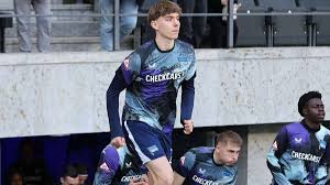 Nachdem zuletzt das Interesse angeblich intensiviert wurde! Sehr begehrtem Top-Talent soll Spielstil des BVB nicht gefallen