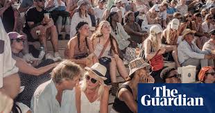 The Guardian - News update