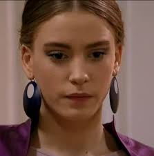 Serenay Sarikaya - 600full-serenay-sarikaya