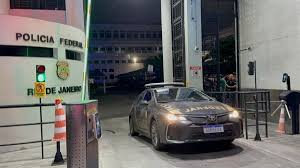 Esquema de corrupção na alfândega do Porto do Rio é alvo de operação da PF; 17 auditores fiscais são afastados