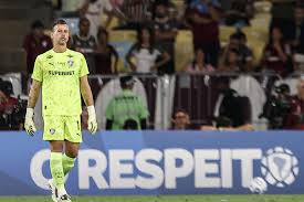 Fábio, do Fluminense, se isola como jogador com mais jogos na história da Libertadores