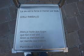 R&eacute;sultat de recherche d'images pour "chaises quai rimbaud"