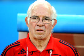 Luis Aragones. A statement from the Spanish Football Federation (RFEF) read: &quot;The Spanish Football Federation wants to express its grief and shock at the ... - 2Luis-Aragones-1