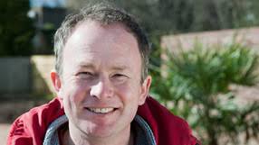 Toby Buckland. Toby Buckland. Toby was the lead presenter of Gardeners&#39; World from September 2008 to November 2010. Toby&#39;s known for his creative but ... - toby_buckland