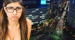 תוצאת תמונה עבור من هي ميا خليفة