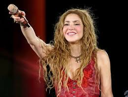 Shakira abre votação para decidir setlist e convidado brasileiro em seu show em Copacabana