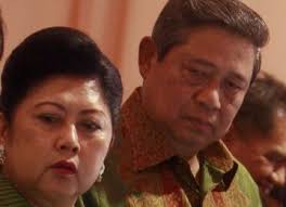 Presiden SBY dan Ibu Ani - presiden-sby-dan-ibu-ani-_110405110350-710