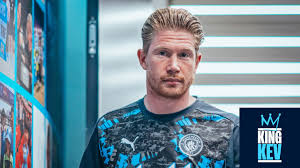 Kevin De Bruyne Honored as Man City Eyes Champions League Spot