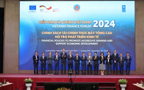 Diễn đàn Tài chính Việt Nam 2024: Thúc đẩy tổng cầu, tạo động lực phát triển doanh nghiệp