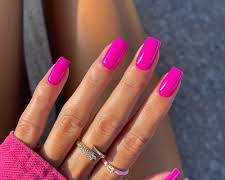 Hình ảnh về Neon pink nails