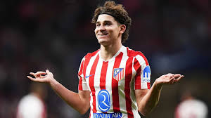 ¿Se avecina una oferta por Julián Álvarez? El Barcelona solicita un préstamo de 210 millones de euros para cerrar tres fichajes de verano