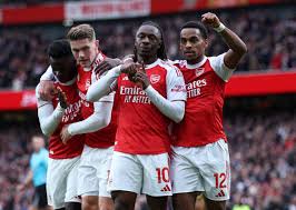 Arsenal extend Premier League lead as Man City lose at Villa