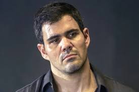 Filha de Juliano Cazarré é internada em CTI: "Reze com a gente"