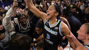 Candace Parker celebrates her Hall of Fame enshrinement