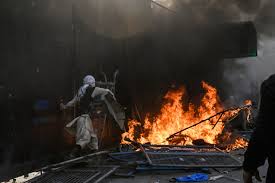Pro-Iran Protests Erupt in Pakistan and Iraq Following Khamenei Killing