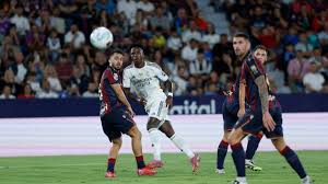 Gol de Vinicius (0-1) en el Levante 1-4 Real Madrid