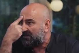 ببینید | عصبانیت و حـ‌مله تند مهران احمدی به محسن مخملباف: گفته بودی حضور زن و مرد روی صحنه حرام است؛ حالا اپوزیسیون شدی؟ / بابای نسل ما را سوزاندی!