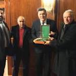 "السراج" يبحث أوضاع الشباب بمدينة